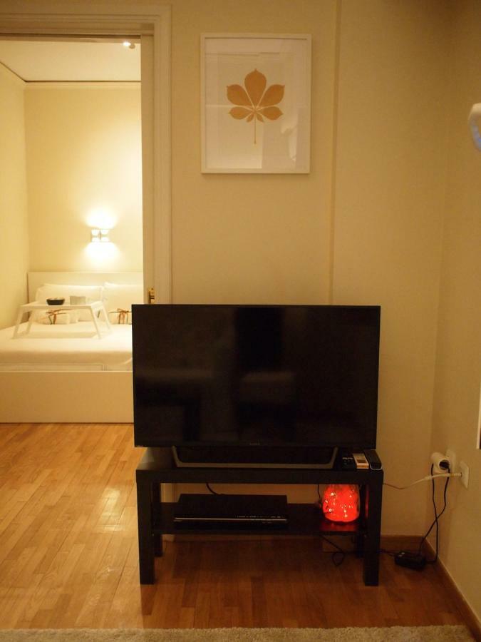 Cosy Flat Posh Quartier Kolonaki Atenas Exterior foto